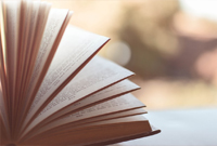 Livre-200 ©Pixabay