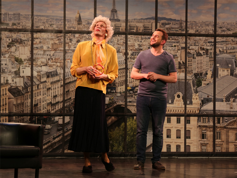 Et ta mère on en fait quoi-spectacle-orne-bagnoles Et ta mere on en fait quoi