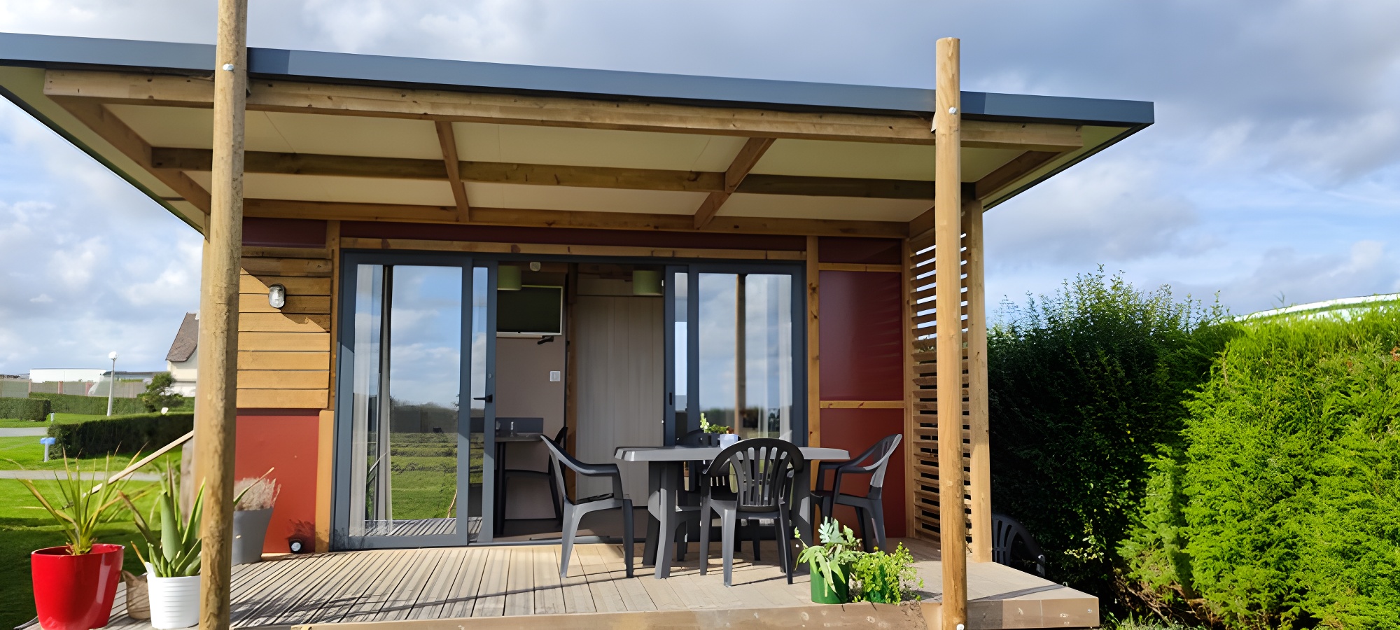   camping omaha beach - chalet premium 