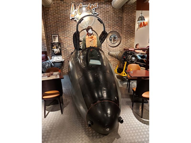 Le Cockpit