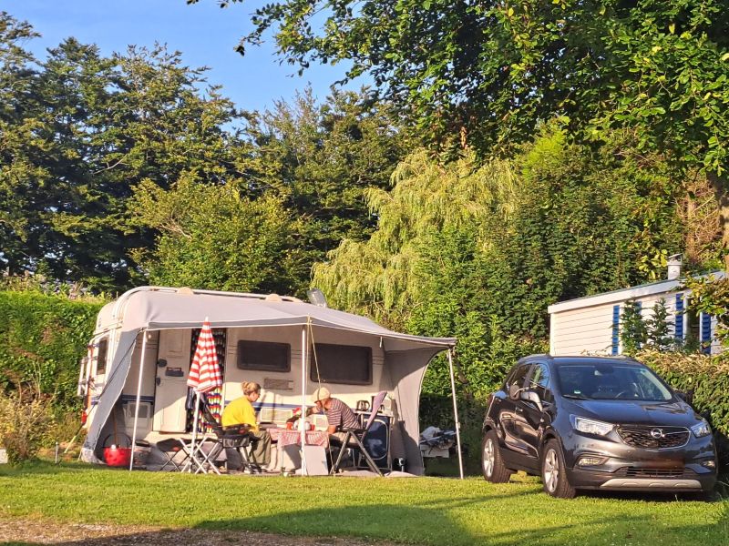 CAMPING LES POMMIERS - SAINT-LEONARD - ANNEE 2025