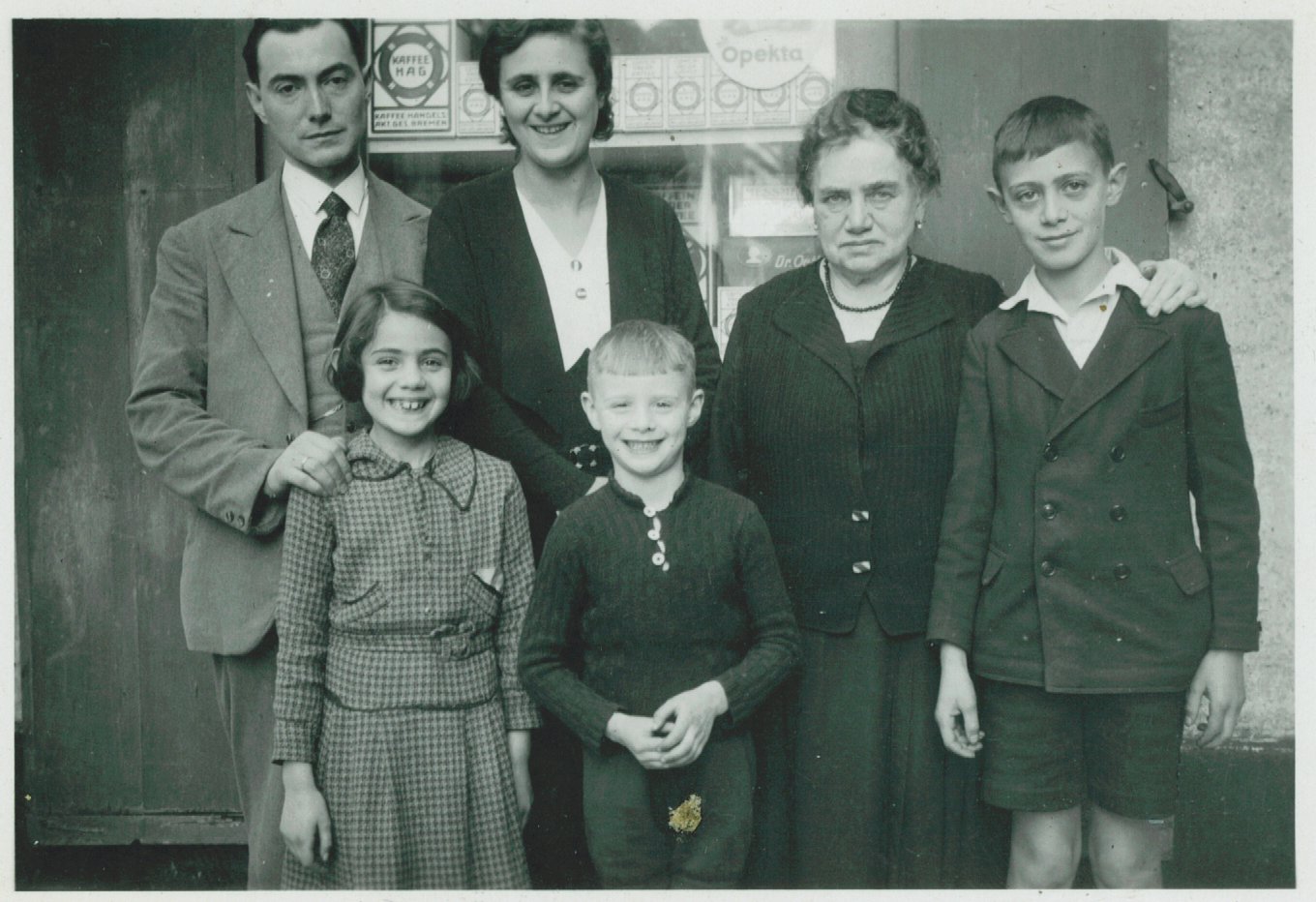 La famille Bonnem à Merzig vers 1935.