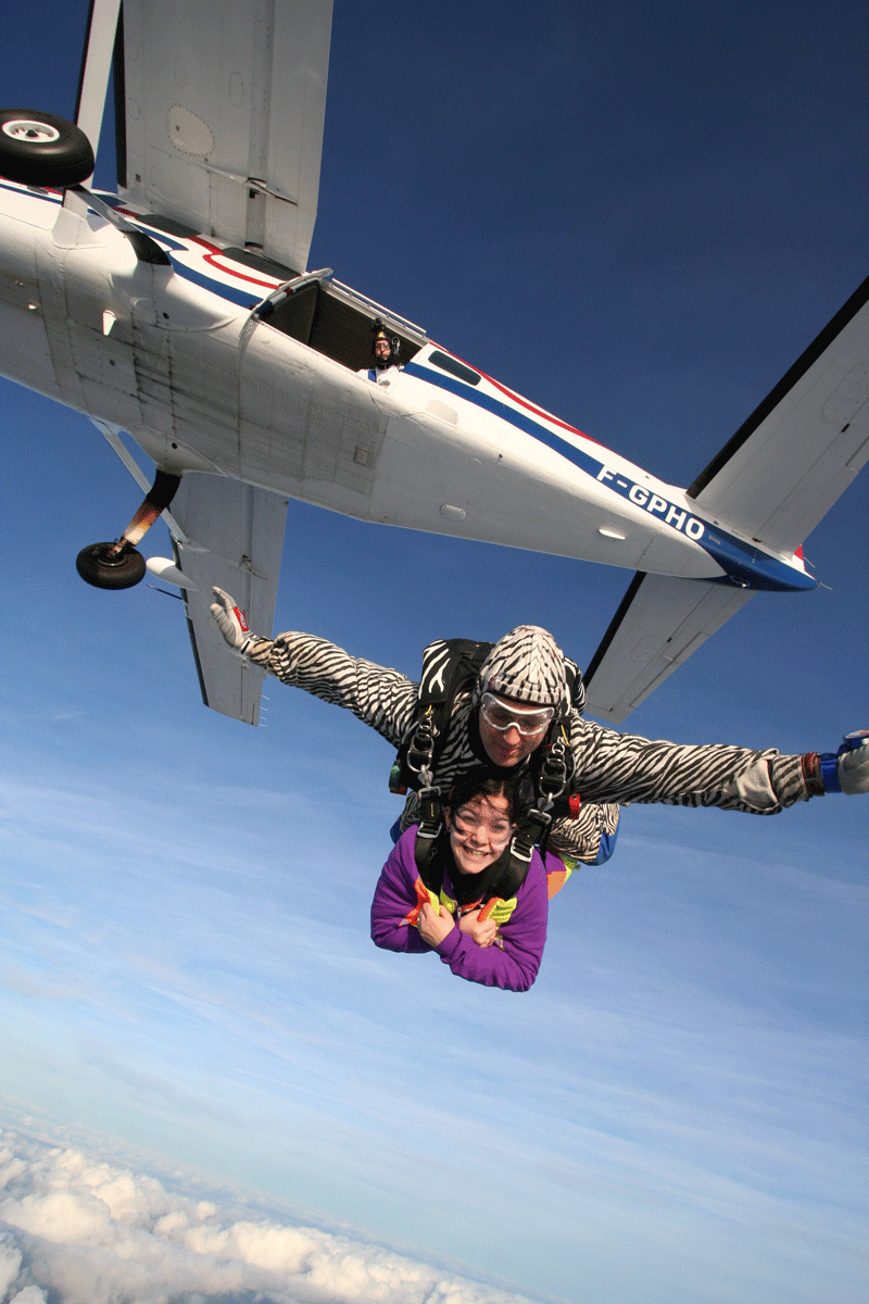 Abeille-Parachutisme-3