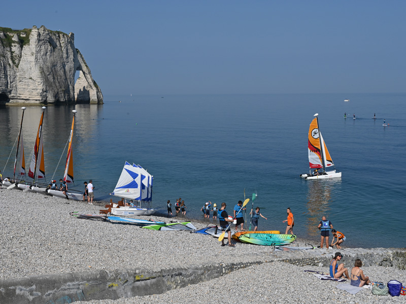 Plage nautisme Etretat