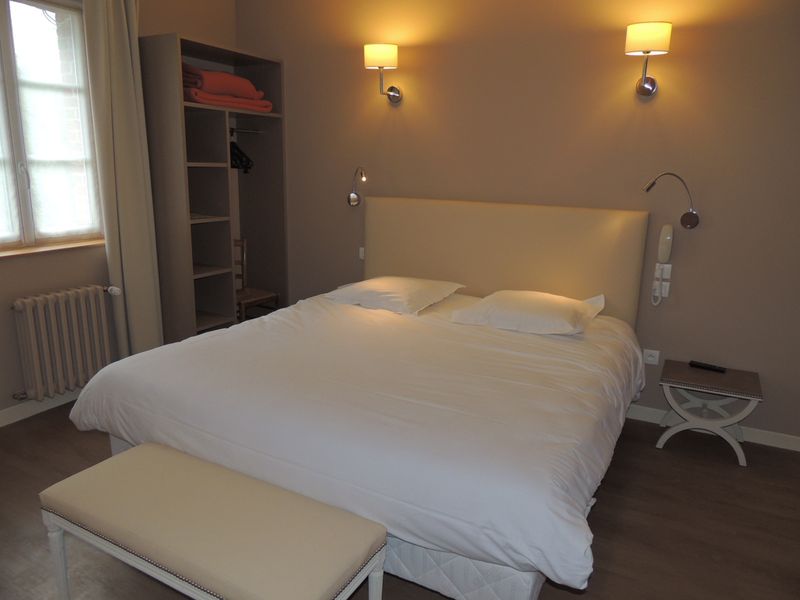 © orne tourisme Auberge-du-Valburgeois-Ste-Gauburge--Ste-Colombe