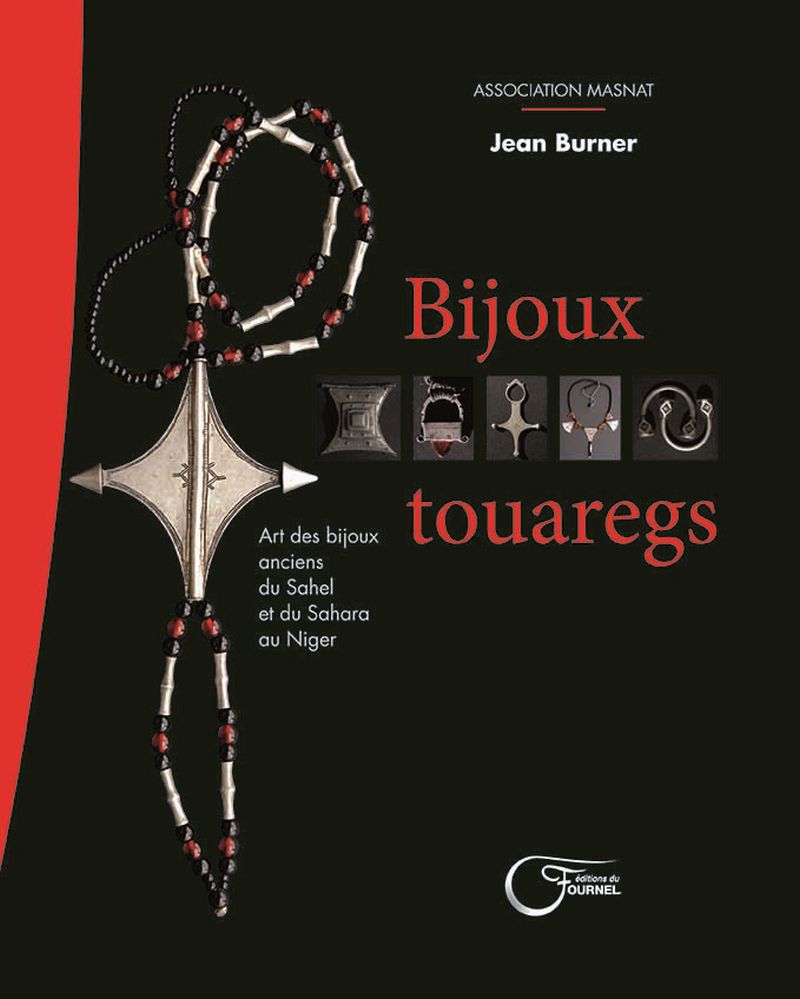 Bijoux-couv-2800 ©association Masnat Bijoux-couv-2800