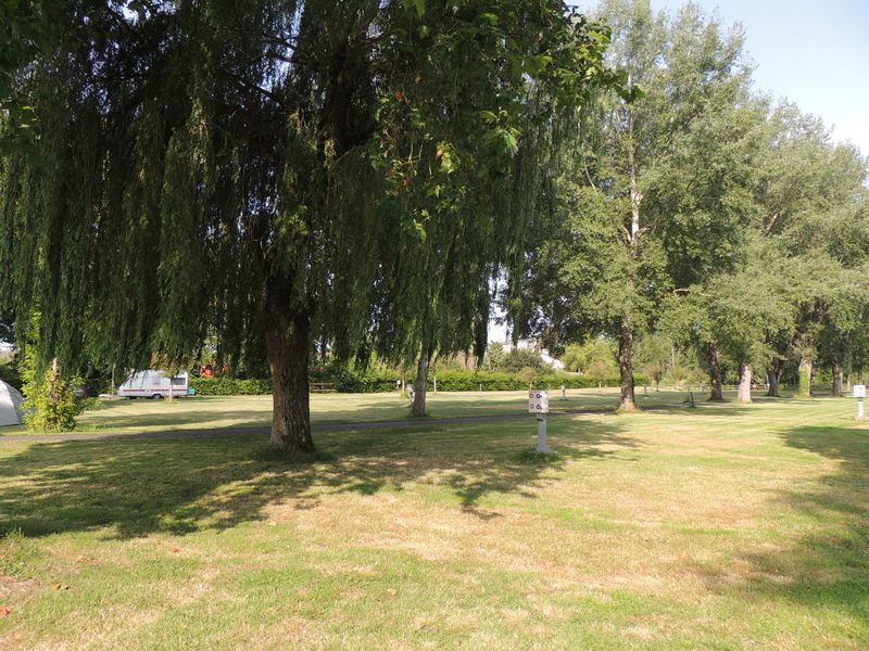 ©TOURISME 61 Camping-Le-Mele