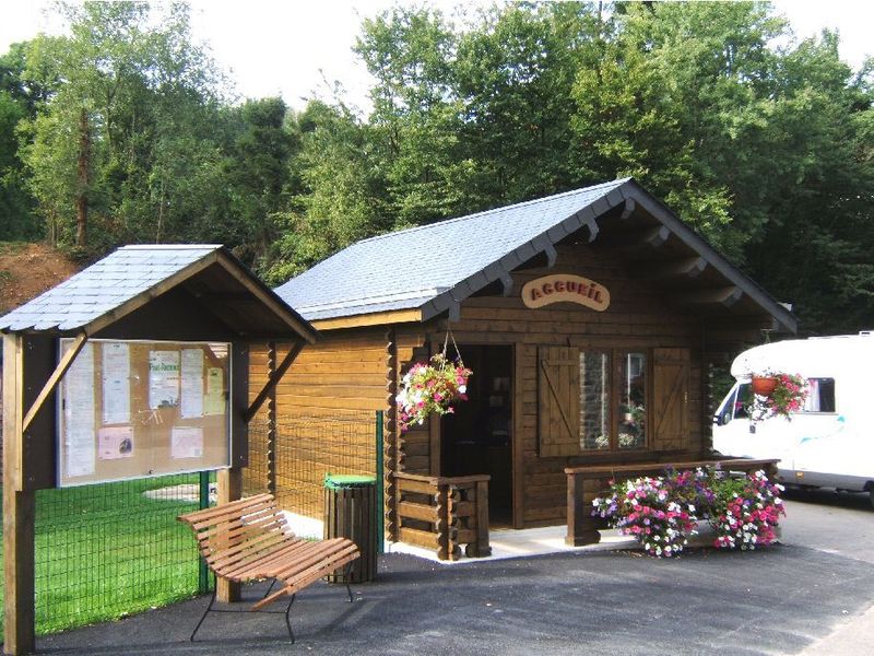 © Camping du Pays de Flers Camping-du-Pays-de-Flers
