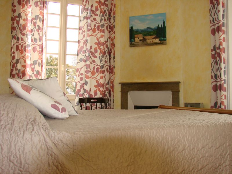 © Mr BEN TOUHAMI Chambre-d-hotes-belle-vue-domfront