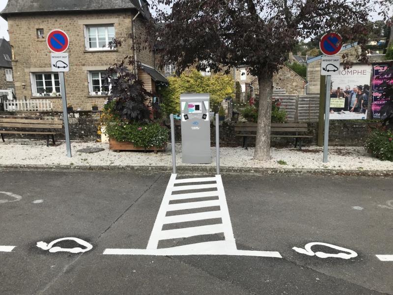 © Gites de France Orne "GITE AUX LOUPS"