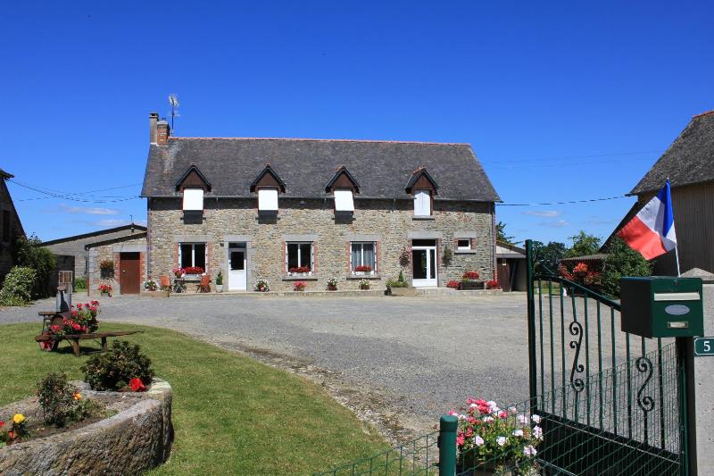 Chambres d'Hôtes > Au P'tit Mont