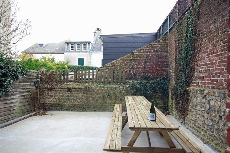 G9272- M. Prieur - Au Bonheur d'Etretat 5