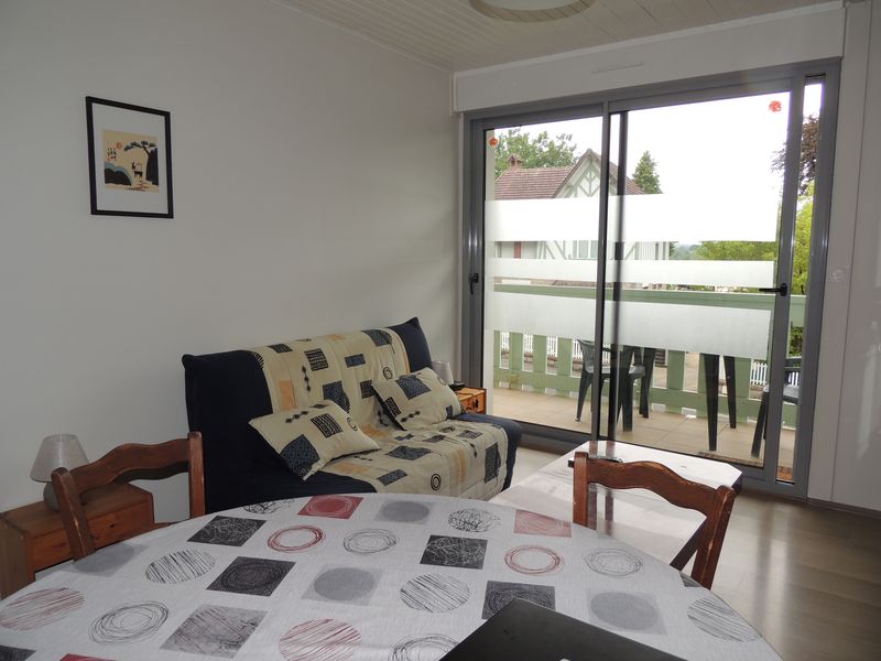 © TOURISME 61 Gemeaux B6-Bagnoles