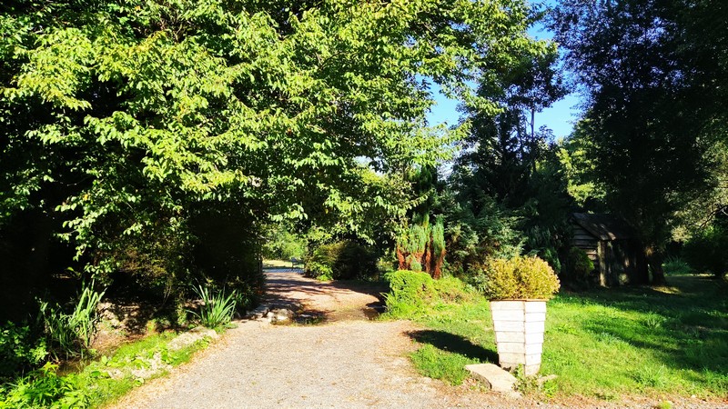 Lakeside Cottage - Le Petit Moulin