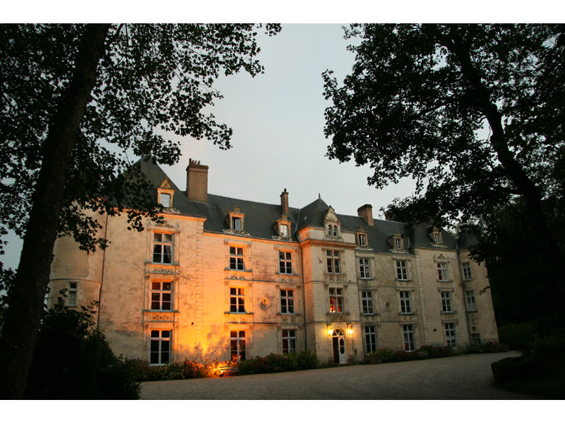 © Domaine de Villeray Château de Villeray - Condeau