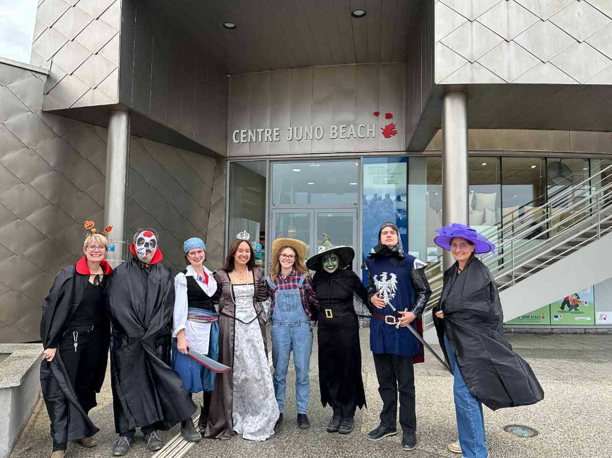 Halloween Centre Juno Beach