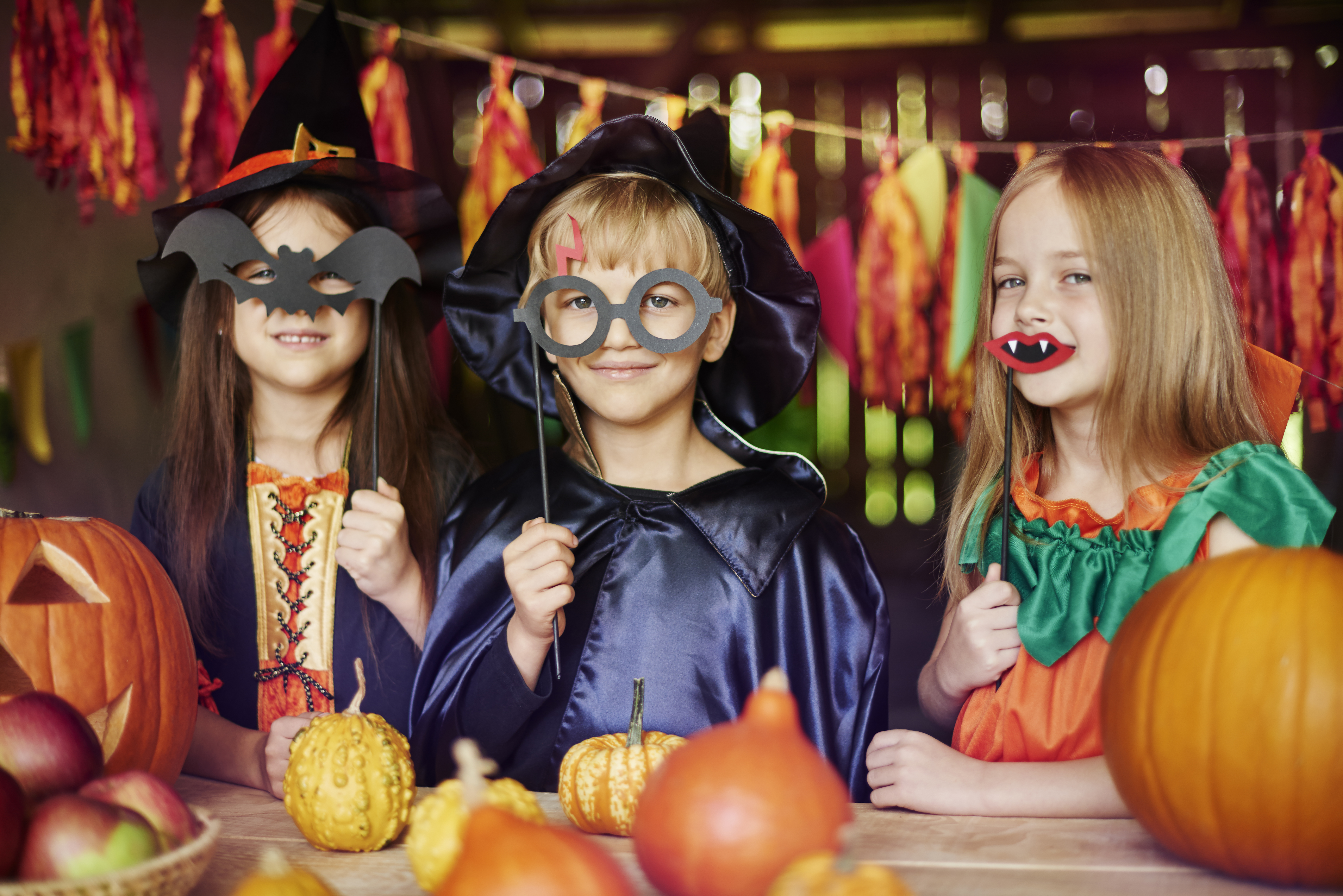 Halloween enfants déguisés (freepik)