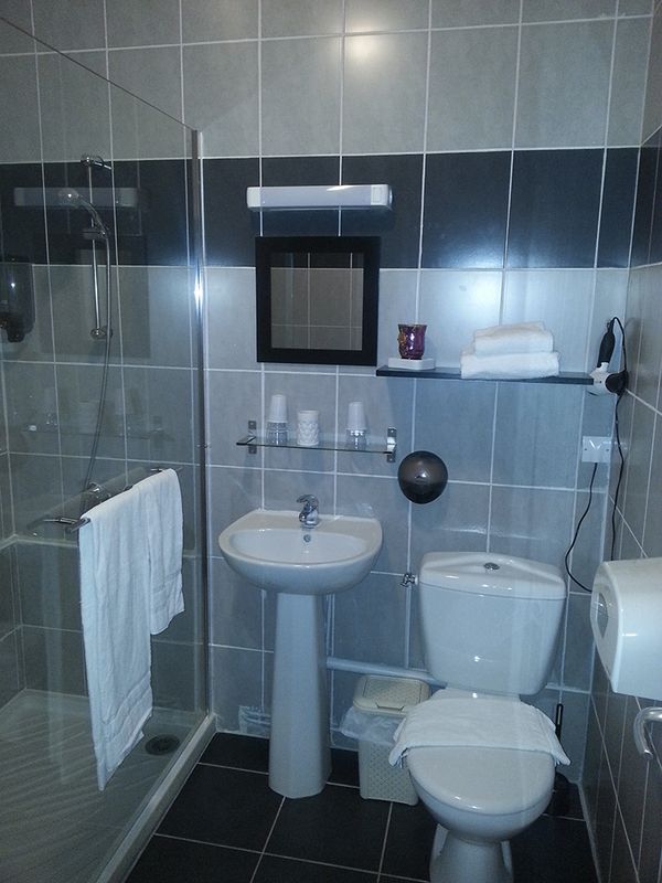 ©M.Hadi Hôtel-Le-Chapeau-Rouge-Alençon