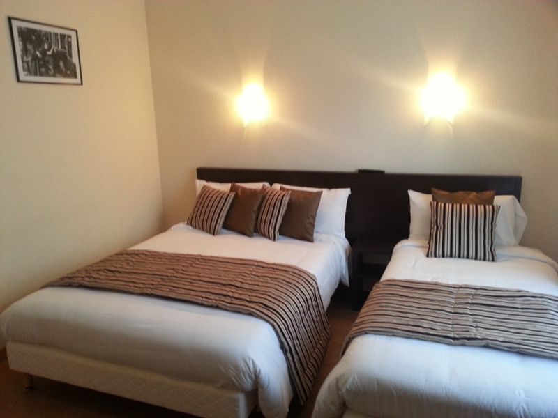 © Mr HADI Hotel-Le-Chapeau-Rouge-Alencon