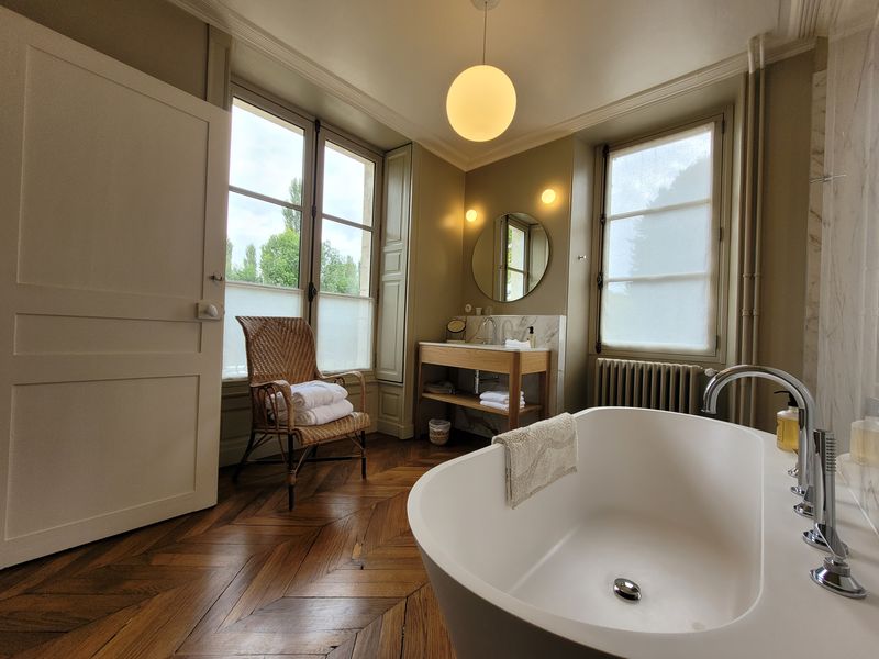 ©TOURISME 61 Hôtel-Les-Près-Saint-Hilaire-Le-Châtel