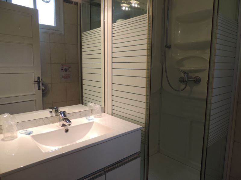 © Orne Tourisme Hotel-Restaurant-Le-Hussard-Alencon