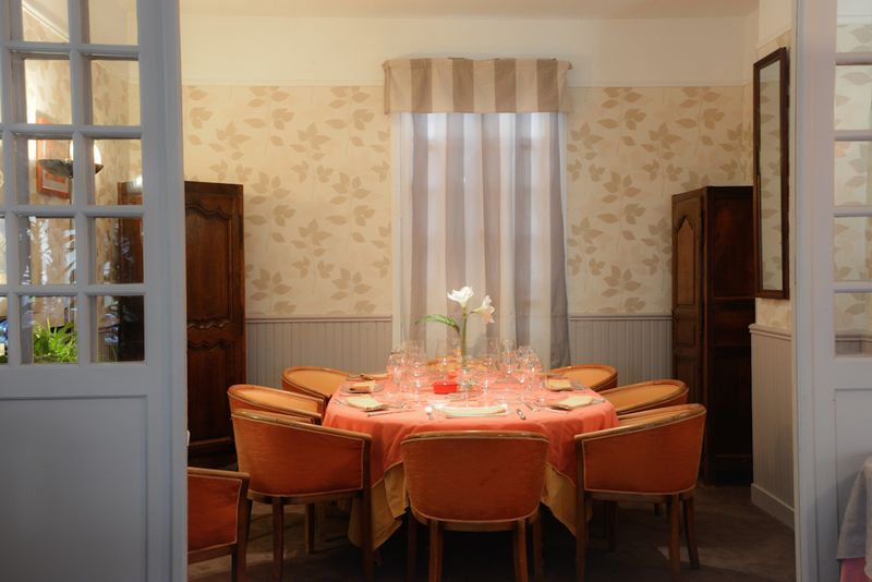 ©A vue d'Oeil - M DESDOITS Hôtel-du-Dauphin-Sées