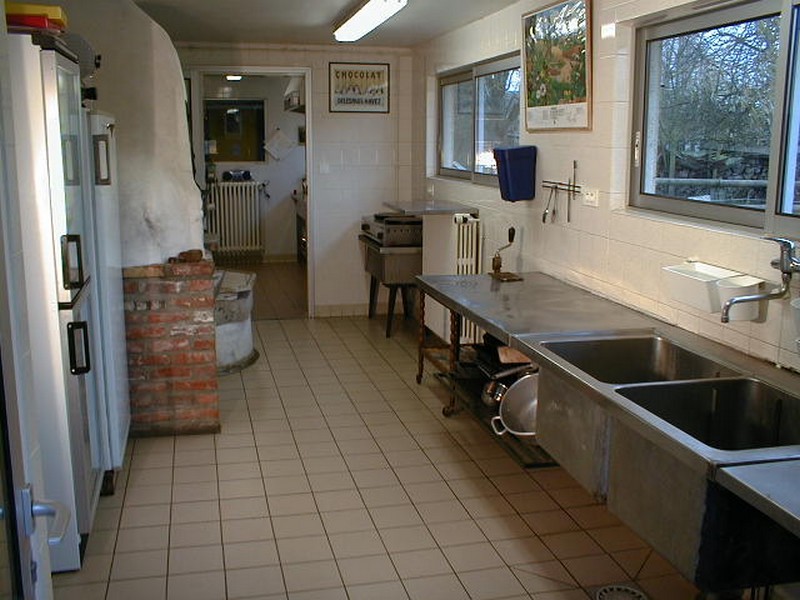 La-Chaumiere-aux-poneys---la-cuisine-de-collectivite