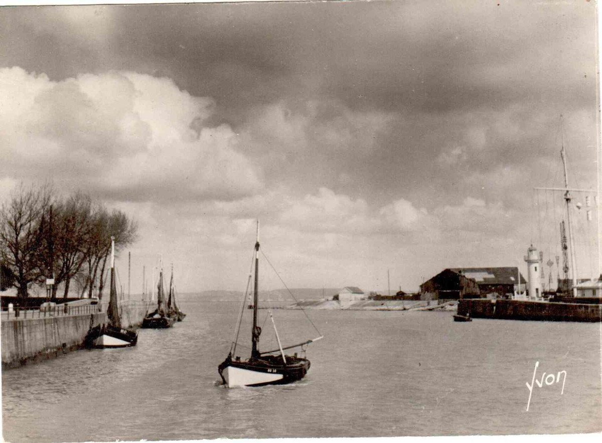 Exposition "La chaloupe Sainte-Bernadette"