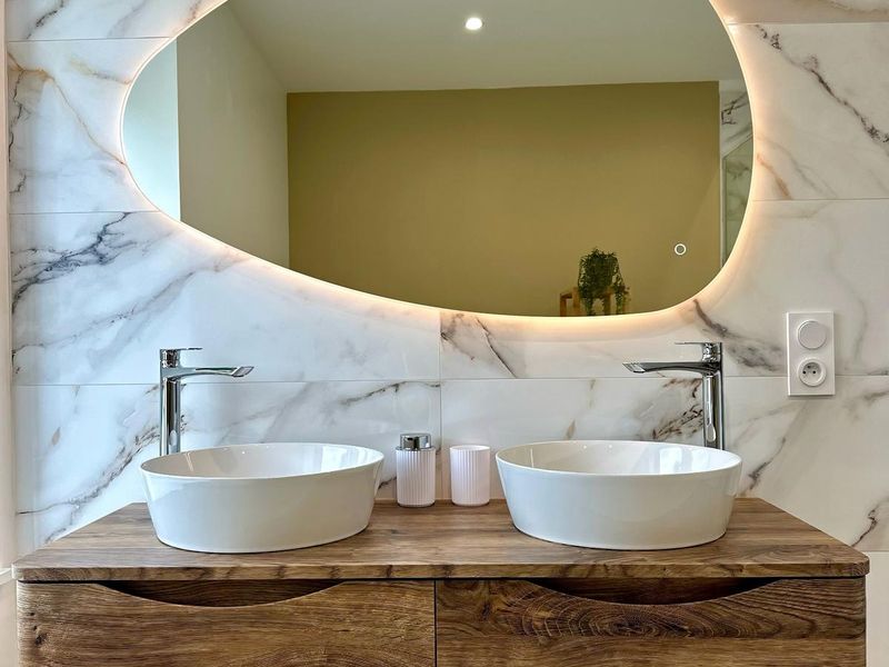 ©MME CHAMPAIN Le-Candie-Noble-Alencon