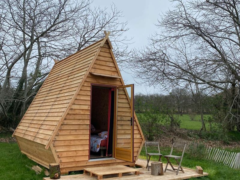 Cabane "Le Cotin"  "sous les poiriers"