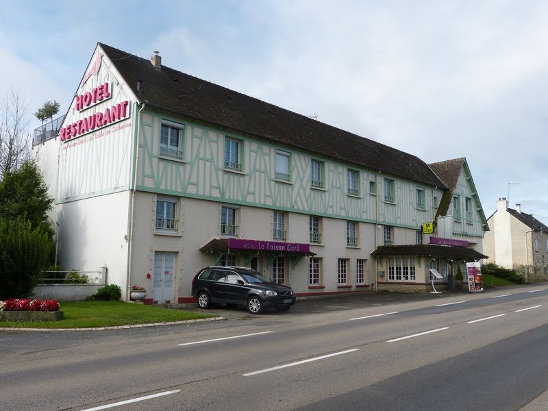 © Le Faisan Doré Le Faisan Doré - Fontenai sur Orne