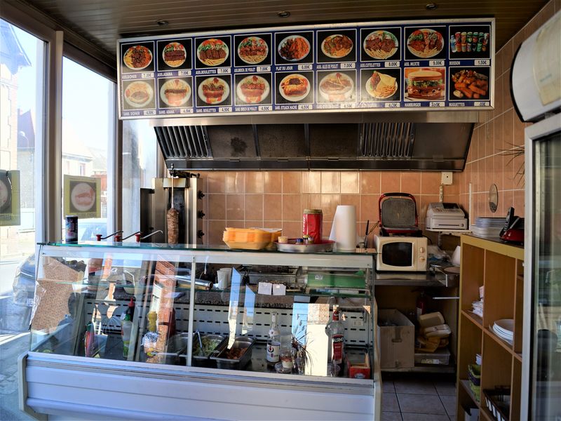 © K BADDELY Le-Marmara-Vimoutiers