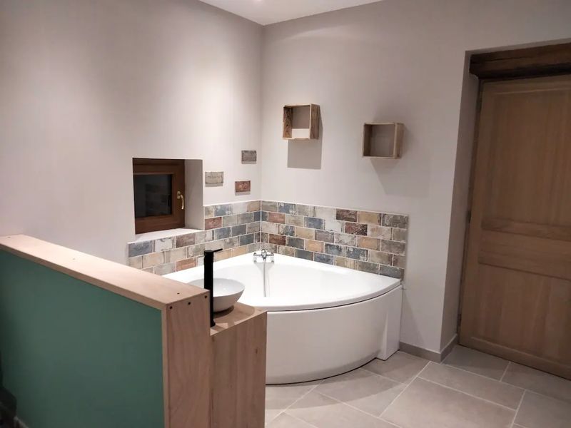 © MME FONDREVERT Les-Marais-Bretoncelles