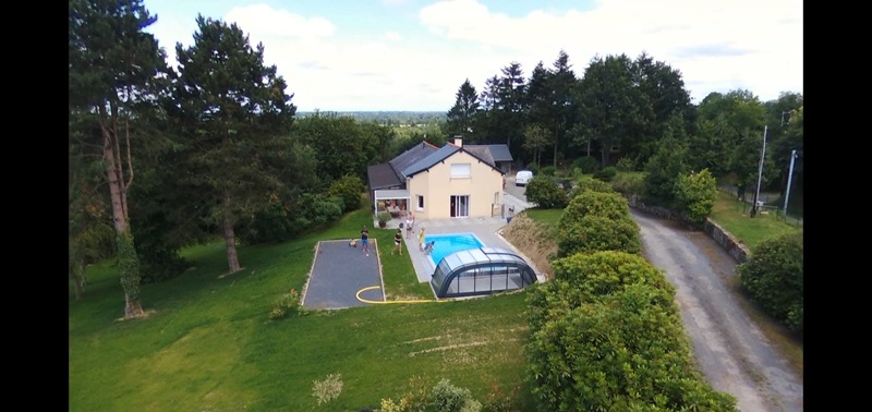 Maison d’hôtes Chambres d'hôtes > Les Cabrioles en Campagne à Villiers-Fossard