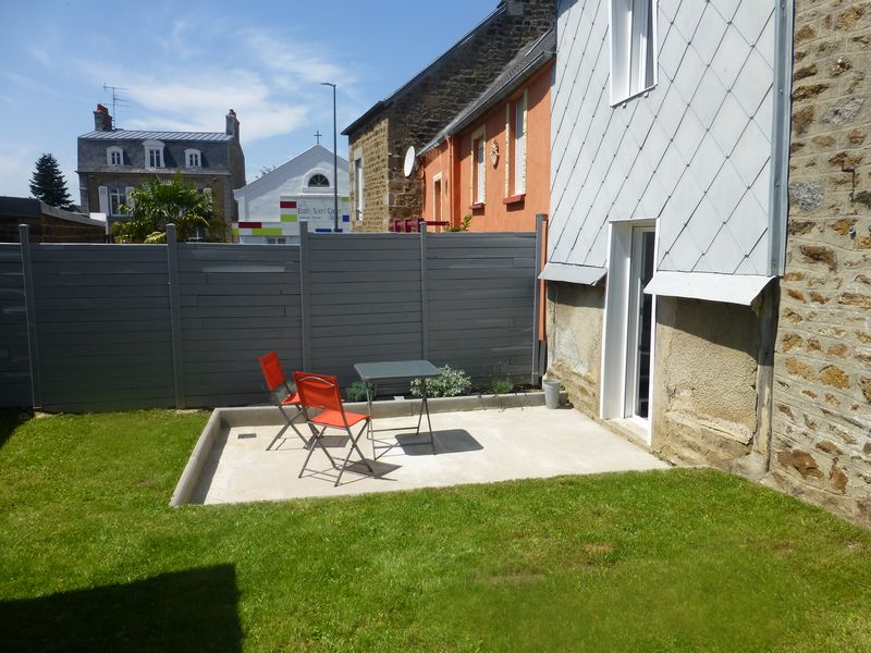 © MME GUILLOUET Maison-La-Gris-Souris-St-Georges-des-Groseillers