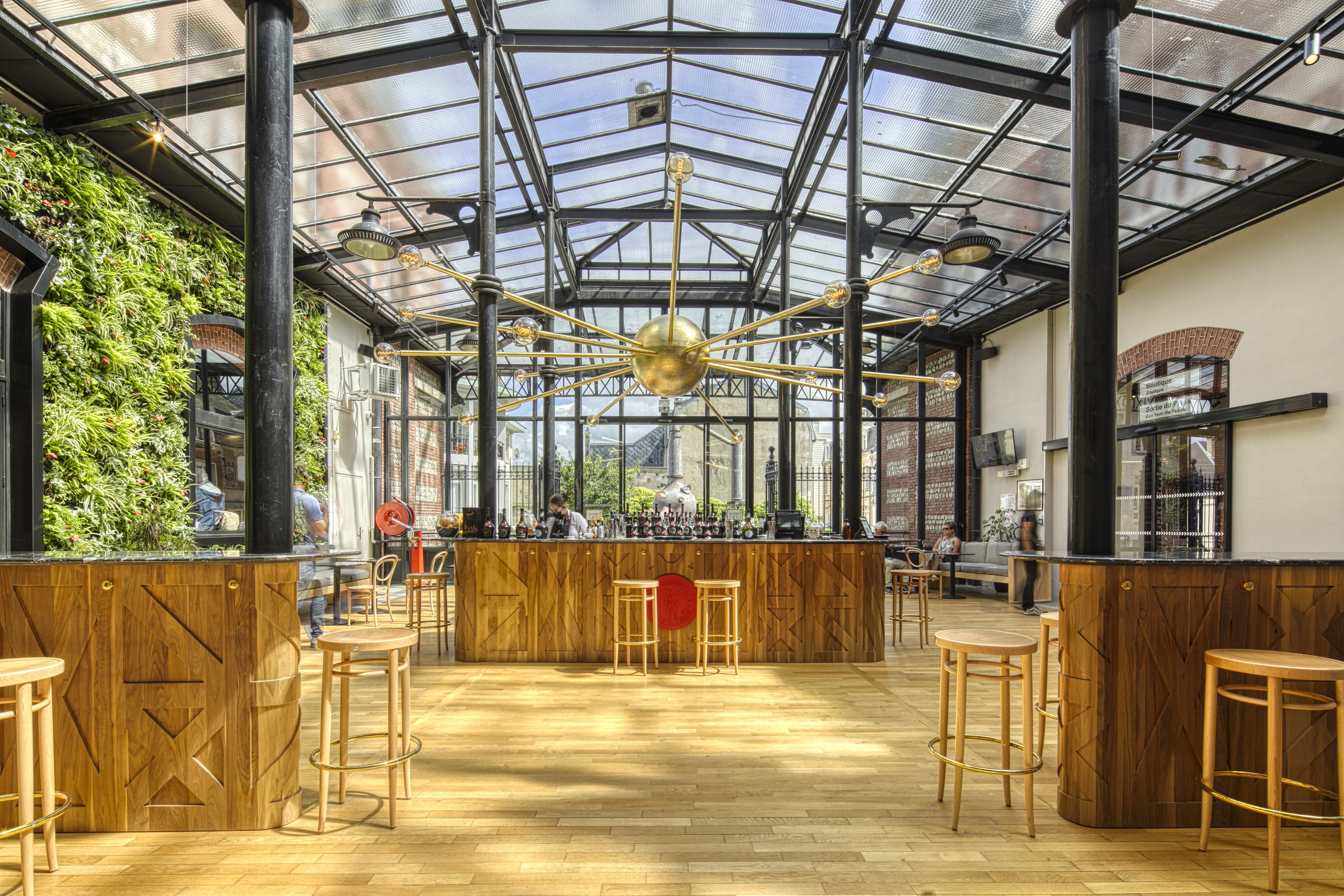 LA VERRIERE - BAR A COCKTAIL / SALON DE THE - PALAIS BENEDICTINE - FECAMP