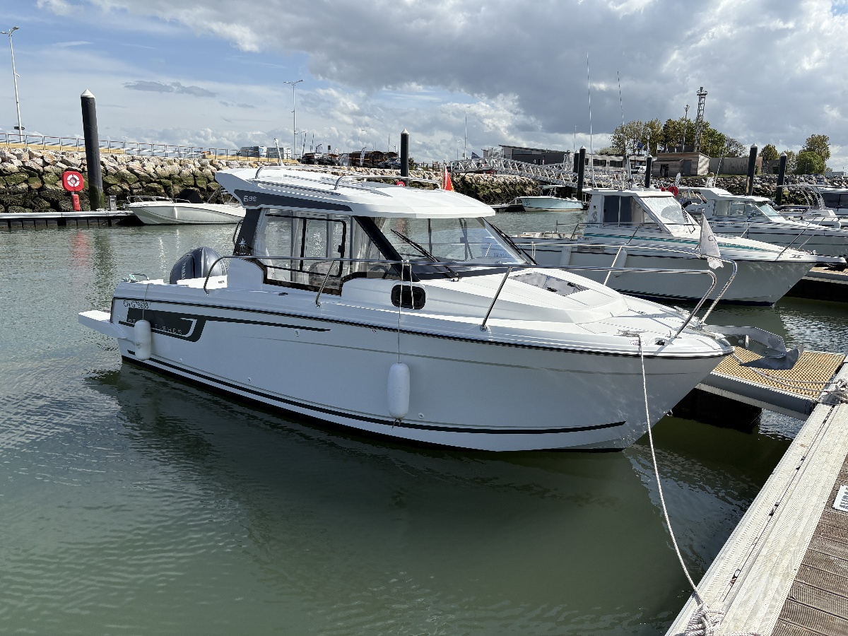 Capt'&Sea - Location de bateaux à moteur