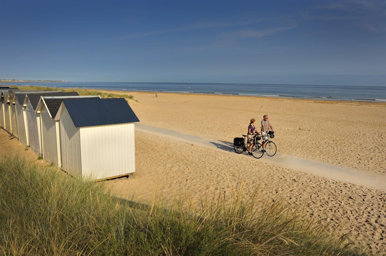 La Vélomaritime - La Vélo Francette : Voie verte de Ouistreham à Caen (Canal de l'Orne)