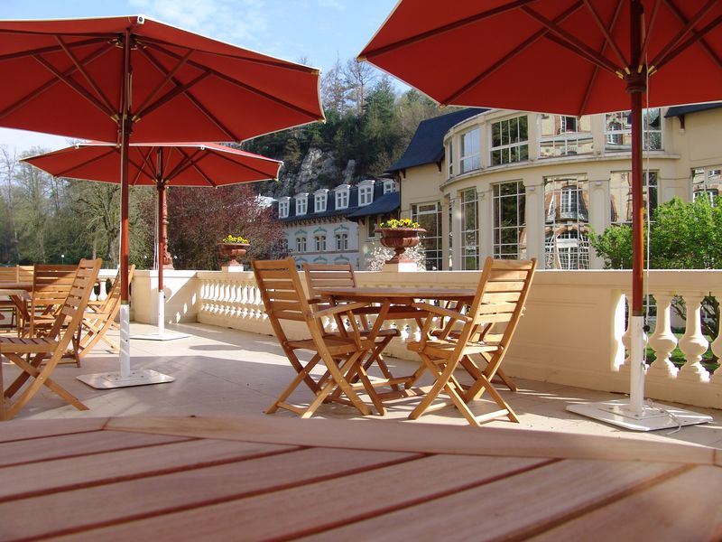 © les thermes Residence-des-thermes-Bagnoles