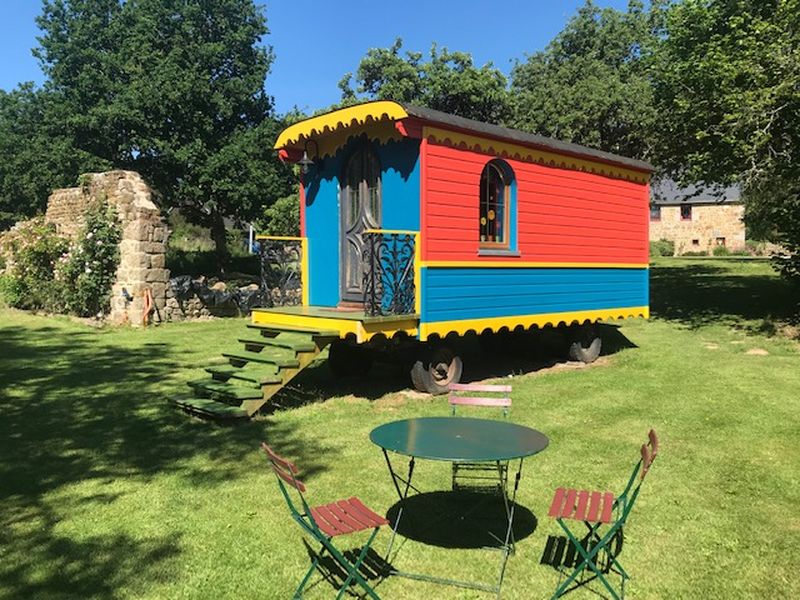 ©MR BERTOLI Roulotte-de-Bruno-Segrie-Fontaine