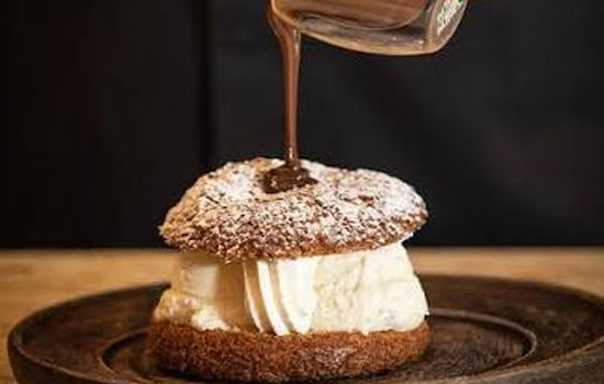Petite couronne de profiteroles revisitée