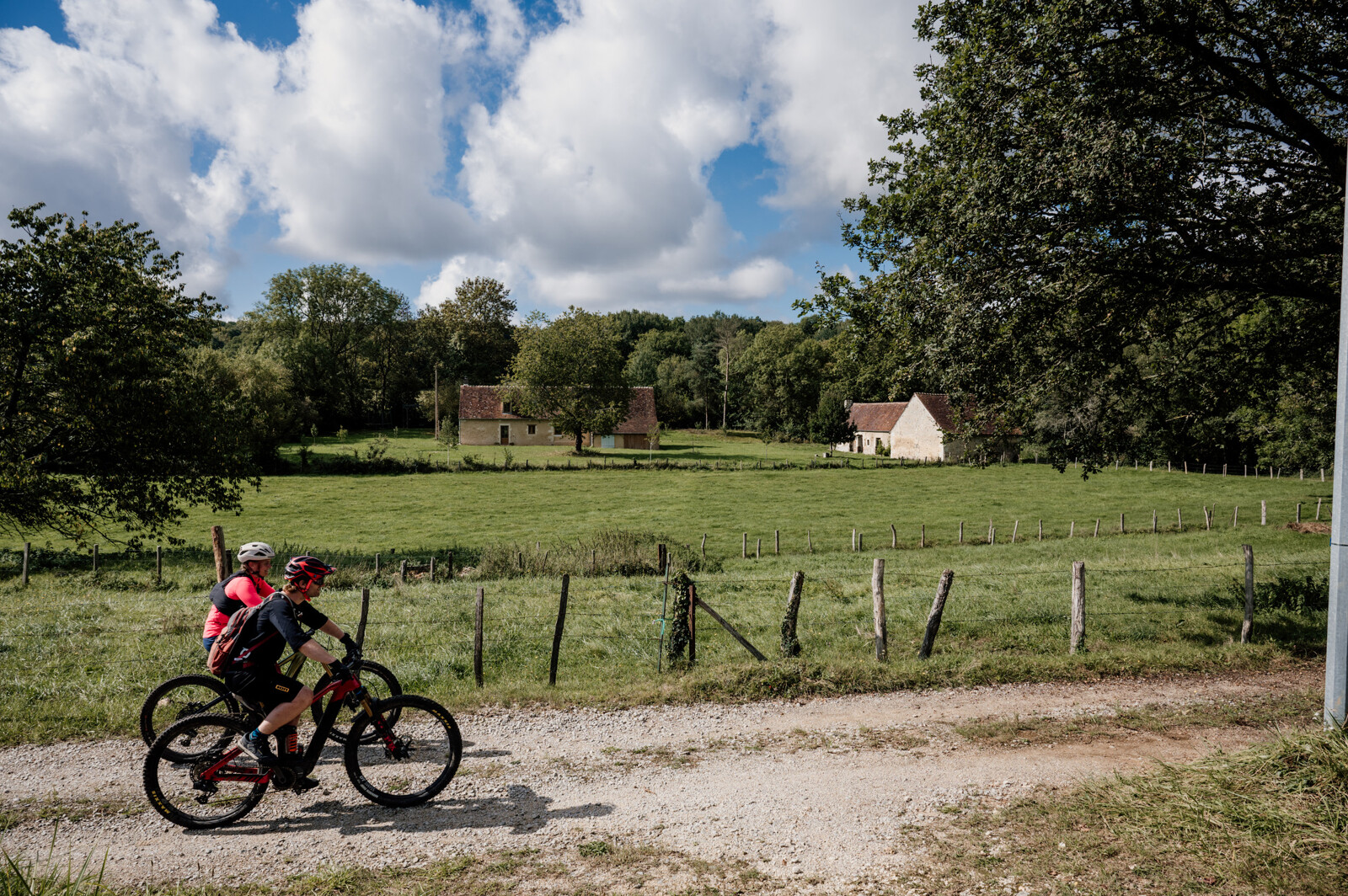 SAINT MARTIN DE LA LIEUE  : les Haras - 30 Km D 414 m
