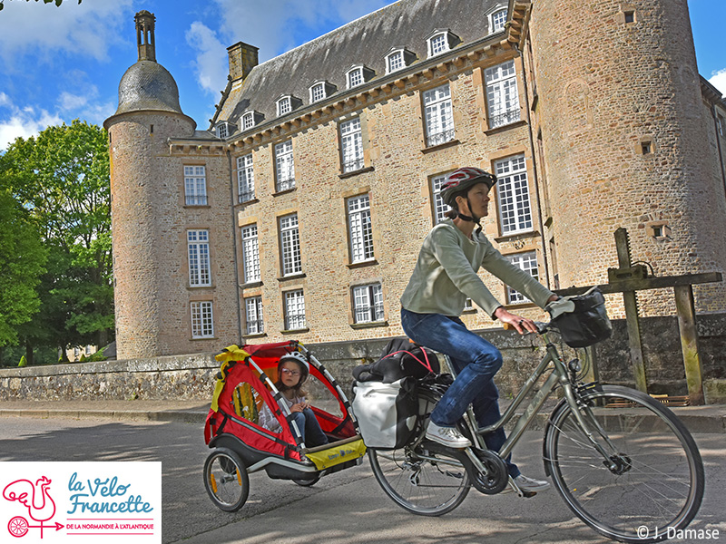 Vélo Francette © J. Damase Itinéraire Vélo Francette de Flers à Domfront