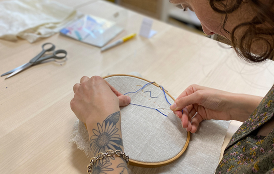 Vignette-Broderie - ©Calice et Mandibule