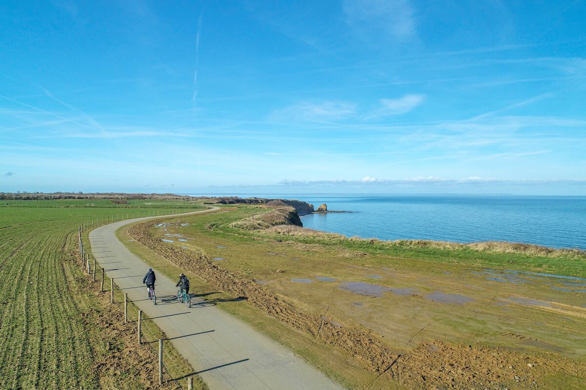 La Vélomaritime : de Grandcamp-Maisy à Omaha Beach