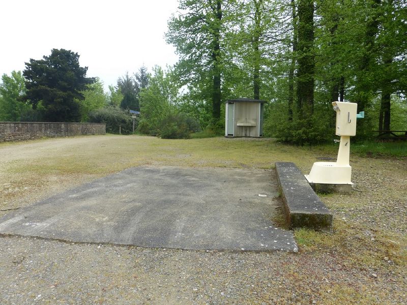 Aire de camping car de Saint Fraimbault — photo 4