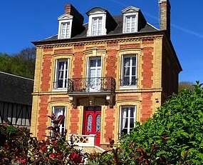 Vue extérieure 2 Ajoussienne