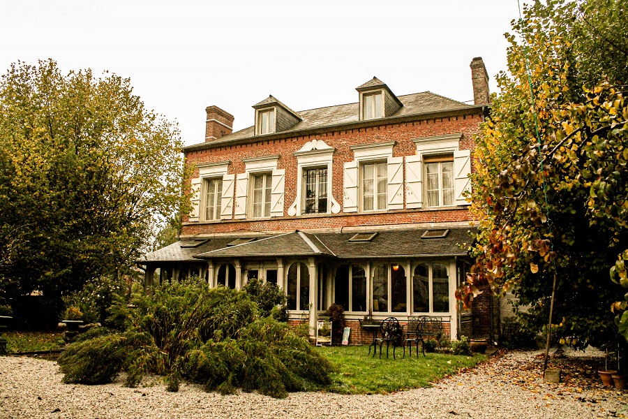 Vue-exterieure-de-la-veranda