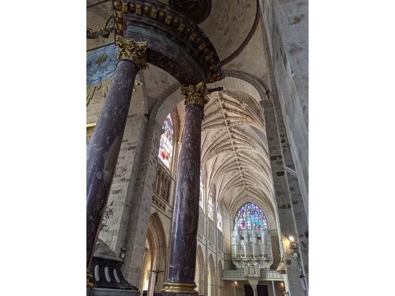 ©Juliette Dupré Basilique Notre-Dame - Alençon