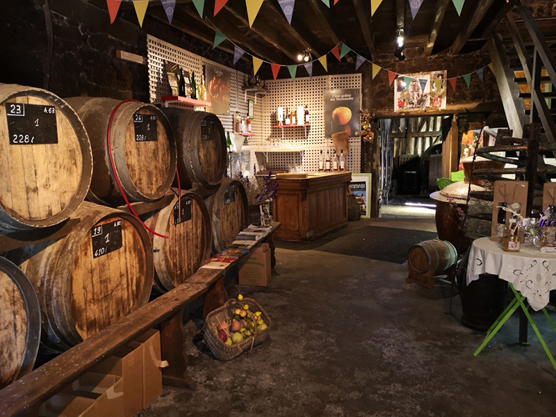 bagnoles-orne-martellieres-ferme-calvados-terroir-savoir-faire-visite-cidre-pomme-chai-futs Les Martellières bagnoles-orne-martellieres-ferme-calvados-terroir-savoir-faire-visite-cidre-pomme-chai-futs